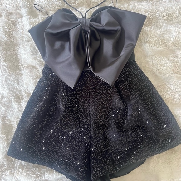 Zara sequin romper with a cute bow: Party Collection - Picture 7 of 7
